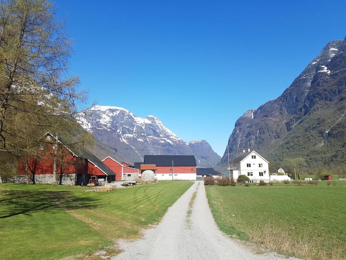 Glacier And Waterfall View Briksdalsbre Exterior foto
